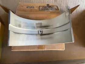 B-0770 ARIEL Sleeve Bearings