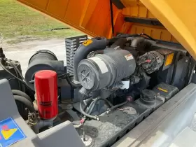 185-JD7 ATLAS COPCO Air Compressor Xas Diesel Deere Engine #2