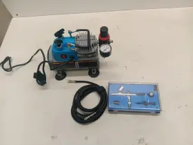 57637 AVANTI Air Brush Compressor