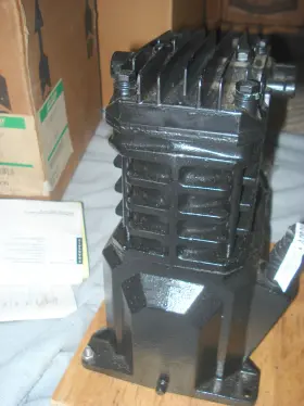4B221 CAMPBELL HAUSFELD Speedaire Cast Iron Pump #3