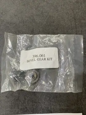 396.061 CHICAGO PNEUMATIC Bevel Gear Kit