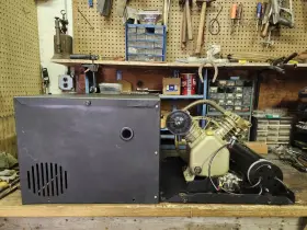 7500C COM-VOLTAIR Voltairmax Volt Assembled Base Steel