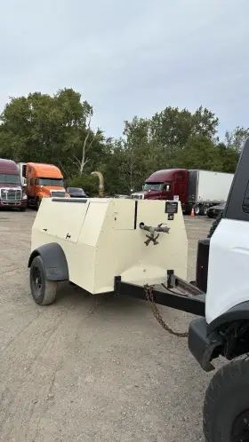 0185DJ-E COMPAIR Leroi Tow Air Compressor Deereengine