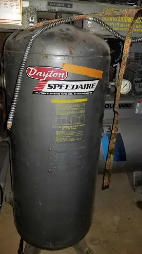 3Z220B DAYTON Speedaire Air Compressor Gallon Phase