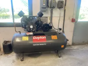5F233A DAYTON Air Compressor