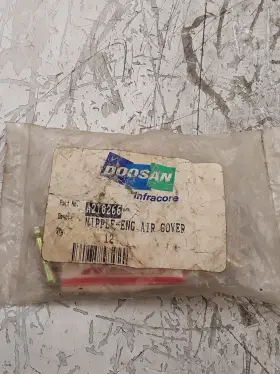 A218266 DOOSAN Nipple Air Cover Bag