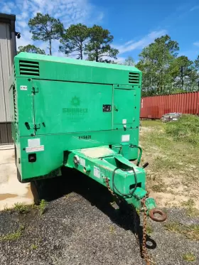 HP915 DOOSAN Cummins Diesel Compressor Hrs