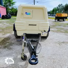P185 DOOSAN Cfm Air Compressor Deere Engine Ingersoll Rand #3