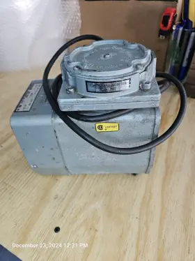 0589 GAST Air Compressor Riginal Charette Sticker
