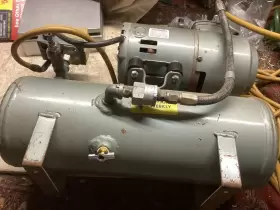 1HAB-10-M100X GAST Piston Air Compressor Service Oiiess