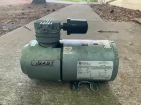 2HAH-24 GAST Air Compressors #3