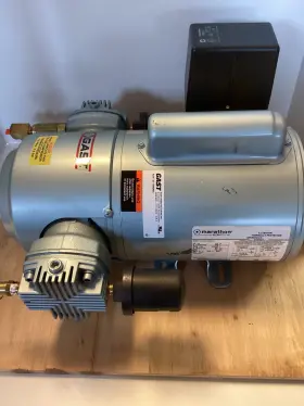 5LCA-22-550NGX GAST Oil Twin Cylinder Compressor