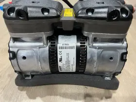 87R647-171R-N470X GAST Oil Rocking Piston Compressor Vacuum