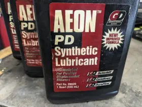 28G23 GD Aeon Synthetic Lubricant Oil Gardnerdenver Sutorbilt #2