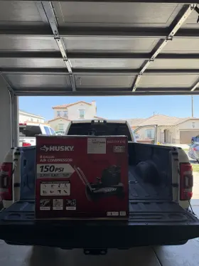 1002714648 HUSKY Gallon Air Compressor