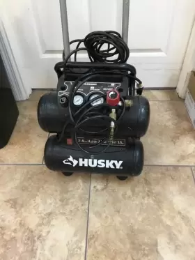 H1504ST2 HUSKY TOOLS Air Compressors