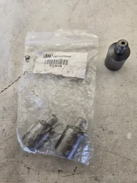 03044138 INGERSOLL RAND Piston