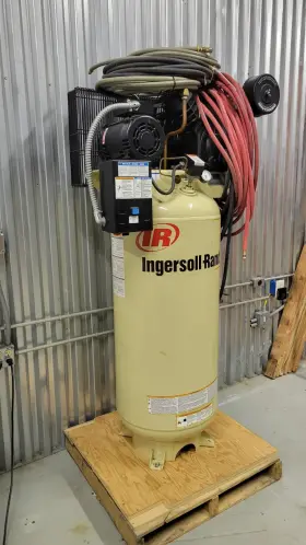 2340-E INGERSOLL RAND Air Compressor