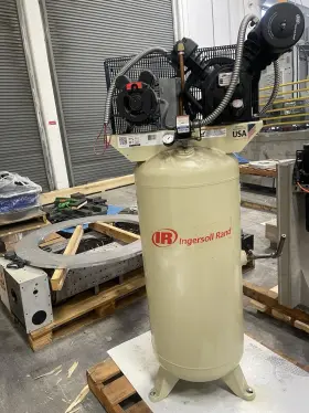 2340L5-V-230-1 INGERSOLL RAND Electric Air Compressor