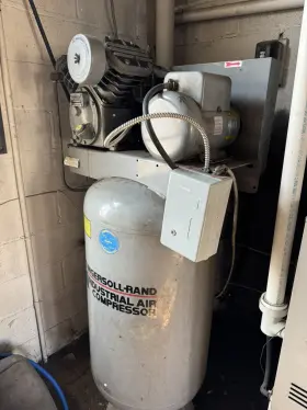 242-5N INGERSOLL RAND Piston Air Compressor #2