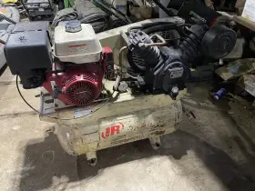 2475F13GH INGERSOLL RAND Stationary Air Compressor