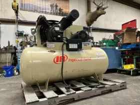 2545E10VFP INGERSOLL RAND Air Compressor Horizontal Gallons #2