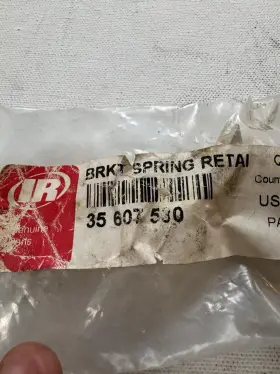 35607530 INGERSOLL RAND Bracket Spring Retain #2
