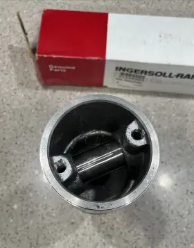 37136009 INGERSOLL RAND Piston Crosshead Box #3