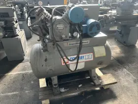 495857 INGERSOLL RAND Air Compressor