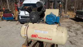 7100E15-VP INGERSOLL RAND Air Compressor Refrigerated Dryer