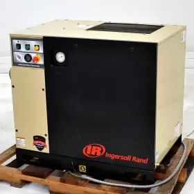 UP6-10-210 INGERSOLL RAND IR Screw Air Compressor Cfm