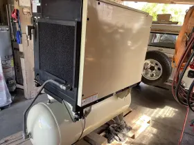 UP6-25-125 INGERSOLL RAND IR Compressor #2
