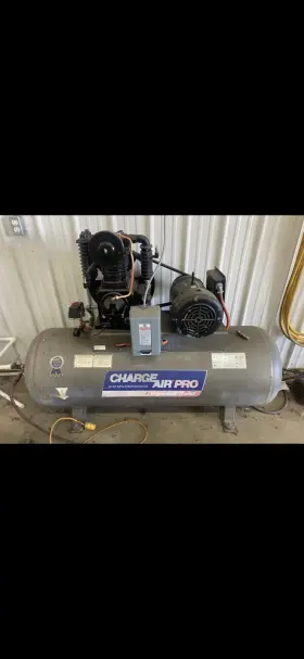 IR5T80H1 INGERSOLL RAND Charge Air Pro Compressor Gallon