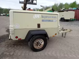 P260WIR INGERSOLL RAND Cfm Air Compressor Video Isuzu Diesel #2
