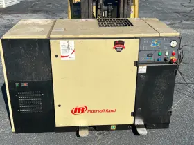 PY0824U08219 INGERSOLL RAND Compressor Dryer