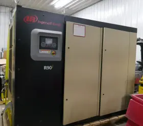 R90I-A125 INGERSOLL RAND Rotary Screw Compressor Cfm