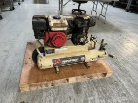 SS3-GH INGERSOLL RAND Gas Air Compressor Honda Engine