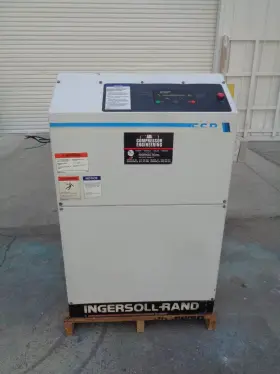 SSR-EP25SE INGERSOLL RAND Rotary Screw Air Compressor