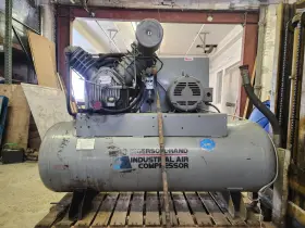 T30780H INGERSOLL RAND Air Compressor
