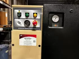 UP6-10TAS-125 INGERSOLL RAND Rotary Air Compressor #2