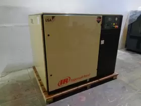 Ingersoll Rand Up6-40-125bp 2016 Ssr 40 Hp Rotary Screw Air Compressor