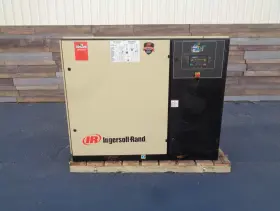 UP6-40-150 INGERSOLL RAND Ssr Rotary Screw Air Compressor