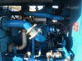 KNW-2D-KD KOBELCO Diesel Air Compressor Oil Cooled #2