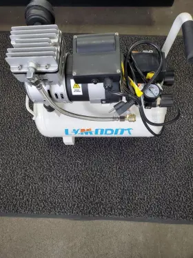 LG4100S LIMOBOT Air Compressor #2
