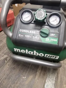 EC36DA METABO HPT Multivolt Gallon Cordless Compressor Tool