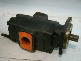 323-9121-078 PARKER HYDRAULIC Pump