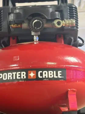 6GAL PORTER CABLE Electric Pancake Air Compresso #2