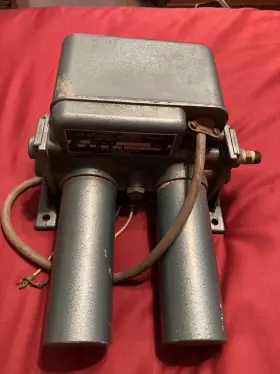 HF200-106-018 PUREGAS Heatless Dryer