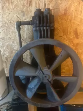 108-15 QUINCY Air Pump Compressor #2