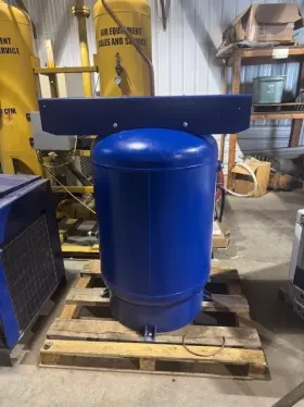 2023101503 QUINCY Slighly Tank Gallon Compressor